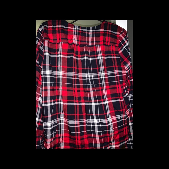 Chatham Square Top from Vestique Boutique - Picture 3 of 3